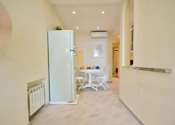 Gramsci 79 - Elegante Fronte Con 3 Posti Letto * Santa Margherita Ligure