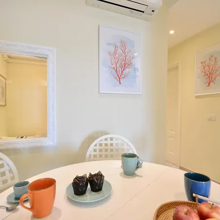 Apartament Gramsci 79 - Elegante Fronte Con 3 Posti Letto *
