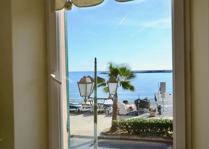 Gramsci 79 - Elegante Fronte Con 3 Posti Letto سانتا مارغريتا ليغور