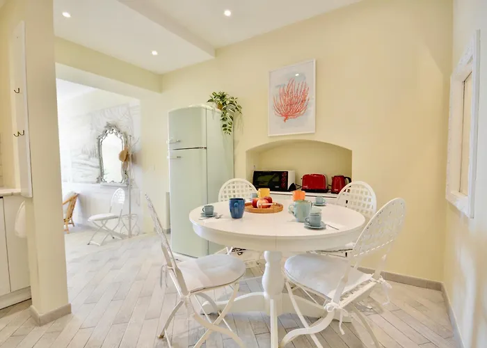 Gramsci 79 - Elegante Fronte Con 3 Posti Letto * سانتا مارغريتا ليغور