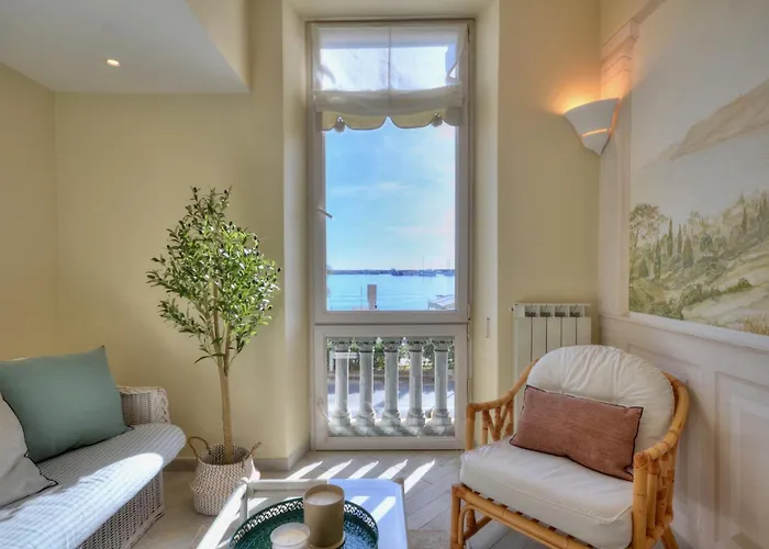 شقة Gramsci 79 - Elegante Fronte Con 3 Posti Letto *